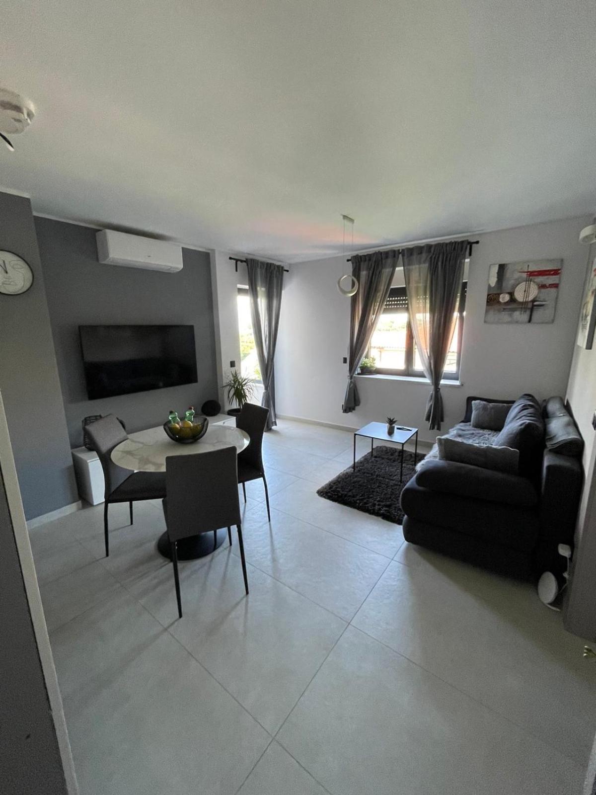 Rijeka Relax Apartment With Parking Dış mekan fotoğraf